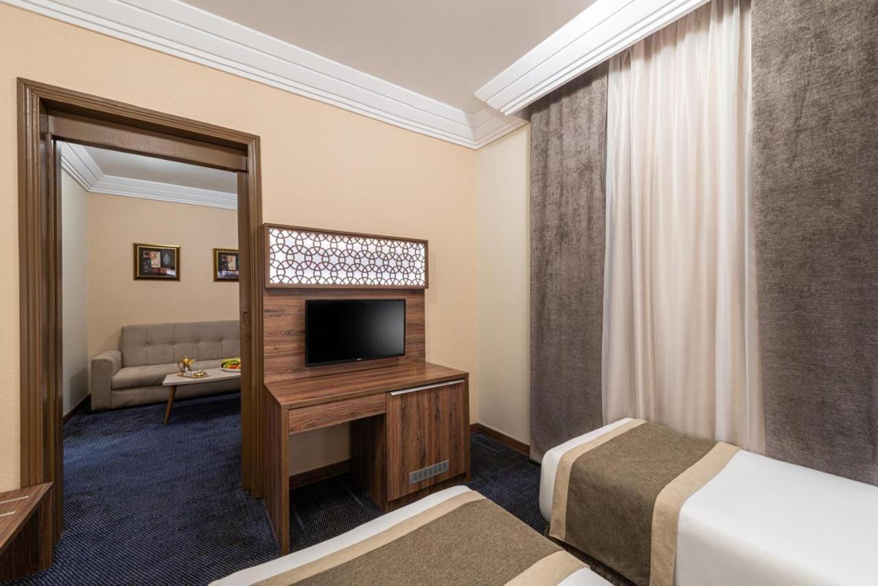 Golden Tulip Al-zahabi 3*