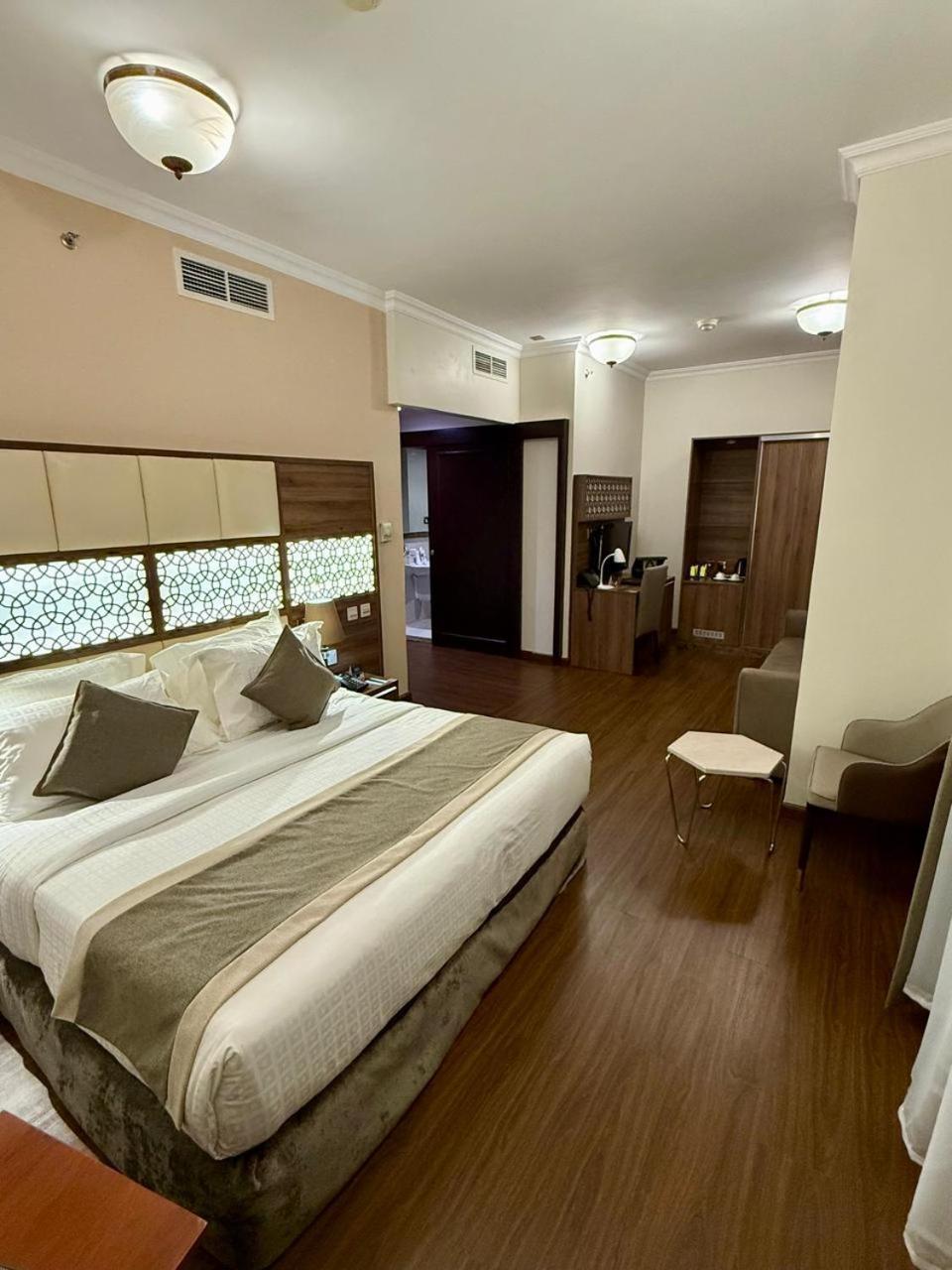 Golden Tulip Al-zahabi 3* Medina