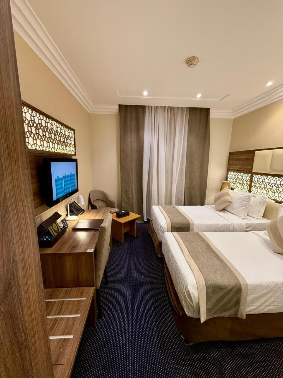 Hotel Golden Tulip Al-zahabi 3*