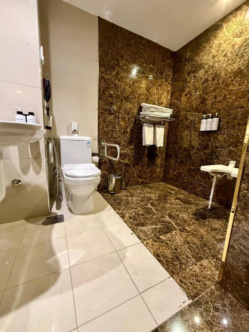 Golden Tulip Al-zahabi Hotel Medina