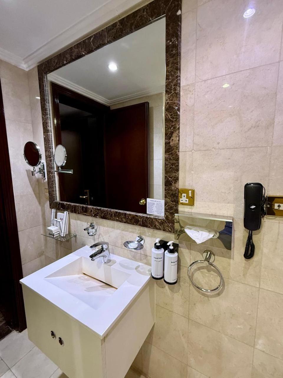 Golden Tulip Al-zahabi 3* Medina
