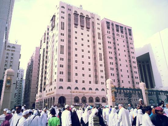 Hotel Golden Tulip Al-zahabi