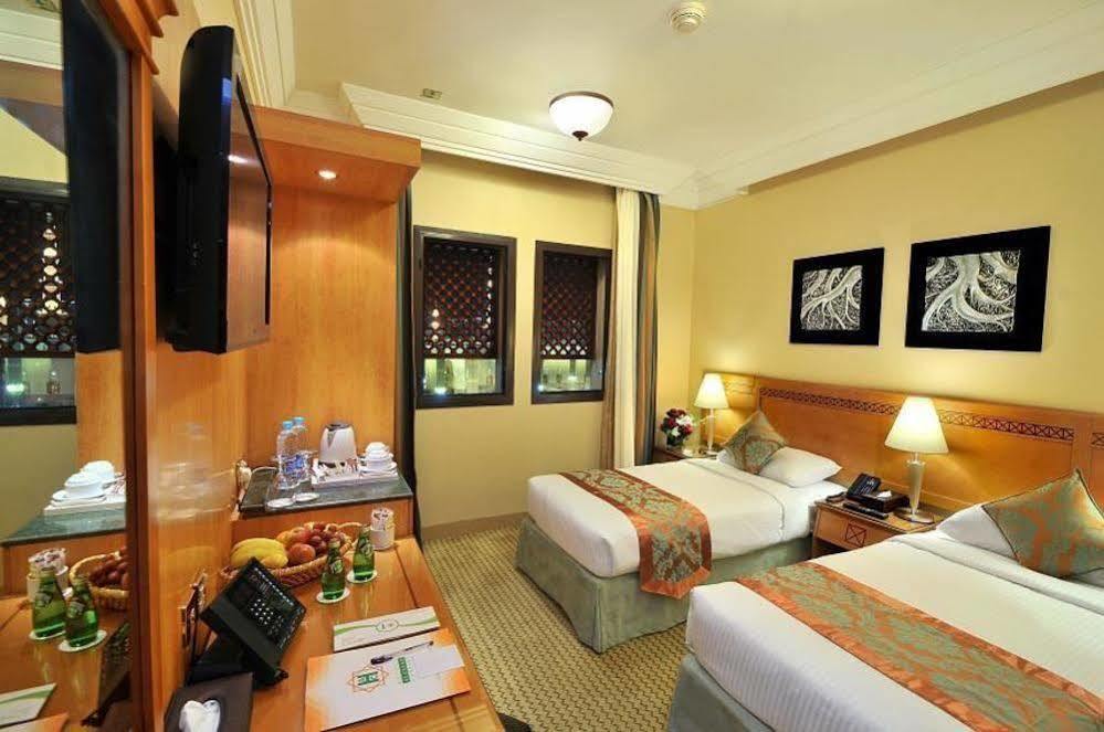 Hotel Golden Tulip Al-zahabi